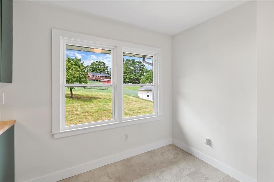 950 McHenry Avenue, photo 15 of 40
