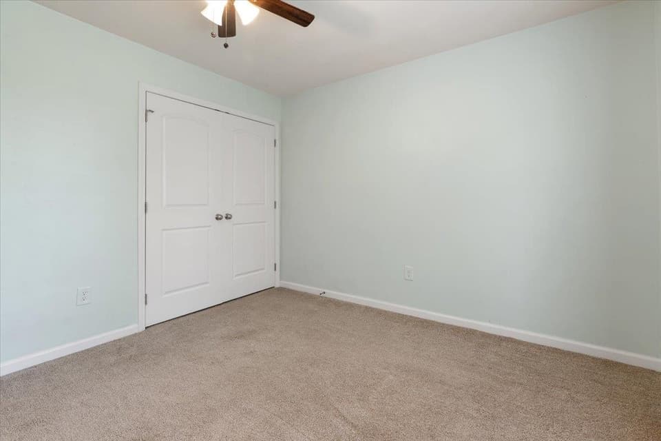 954 Brooklyn Avenue, photo 39 of 40