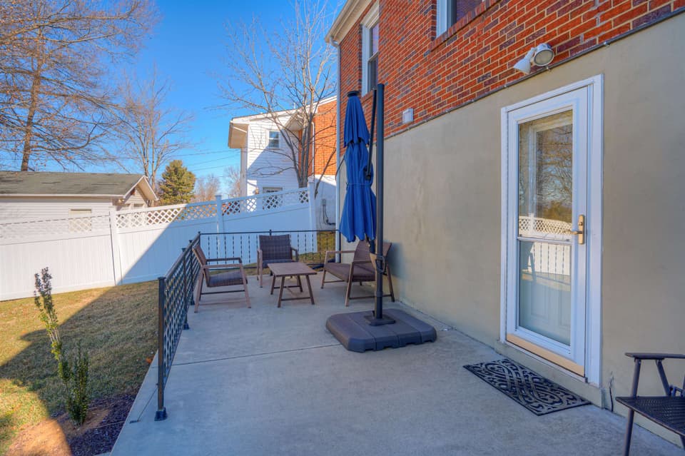 109 Fourth Street, photo 11 of 40