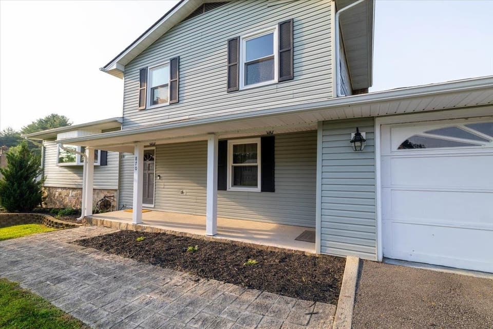 870 Cambria Street NW, photo 28 of 40