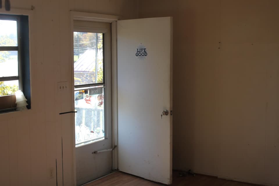 85 Taylor Street, photo 8 of 10
