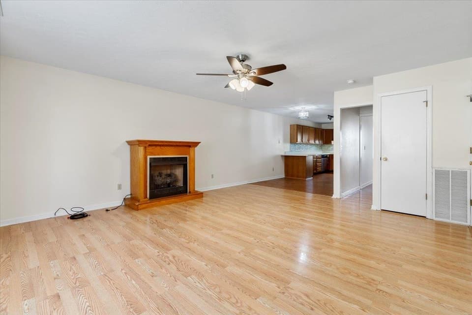 40 Justin Lane, photo 6 of 40