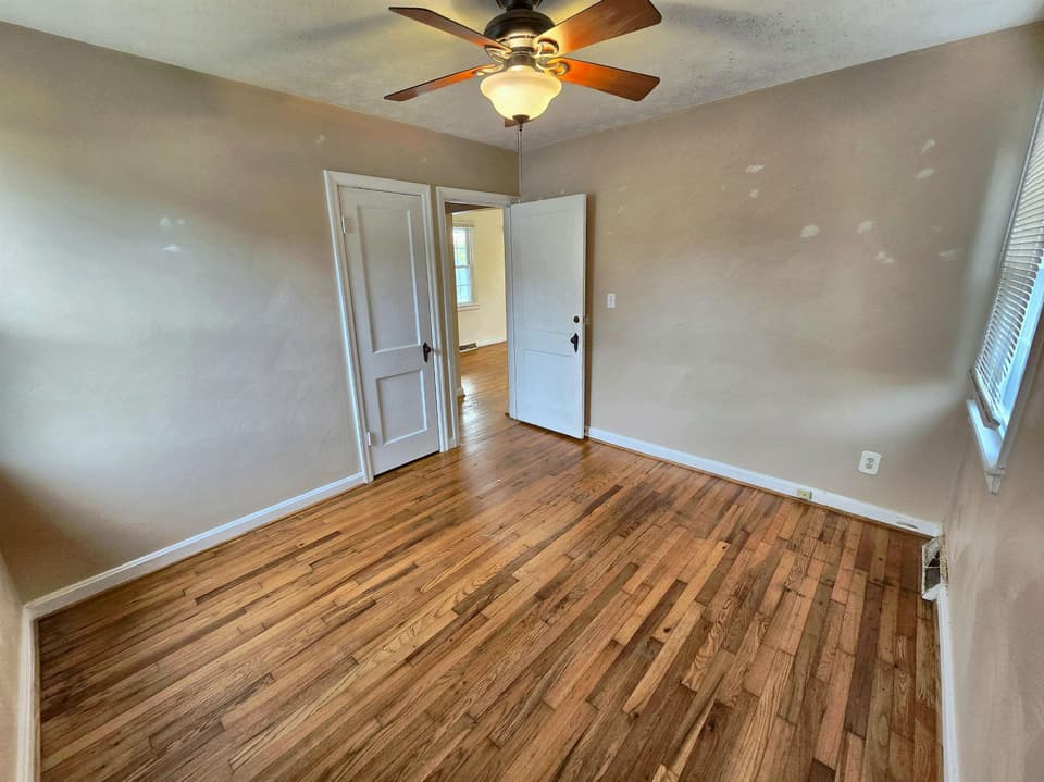 165 Clearview Drive, photo 15 of 26