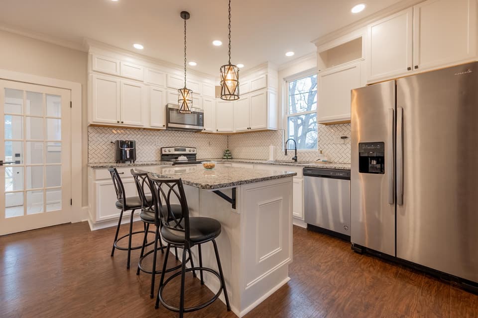 208 Alleghany Street, photo 19 of 40