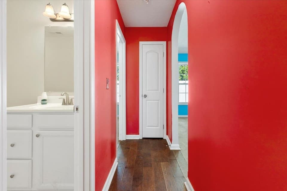 2100 Glade Drive SE, photo 35 of 40