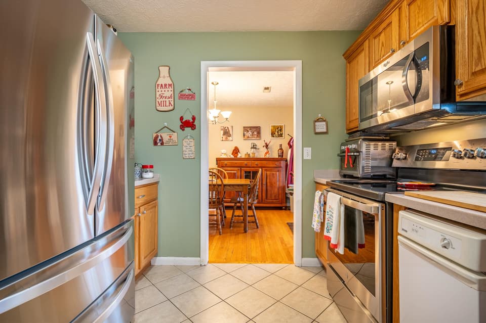 460 Mulberry Drive SW, photo 22 of 40