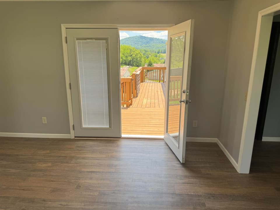 4424 Bluegrass Road, photo 32 of 40