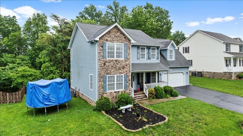 1020 Green Ridge Road, photo 3 of 40