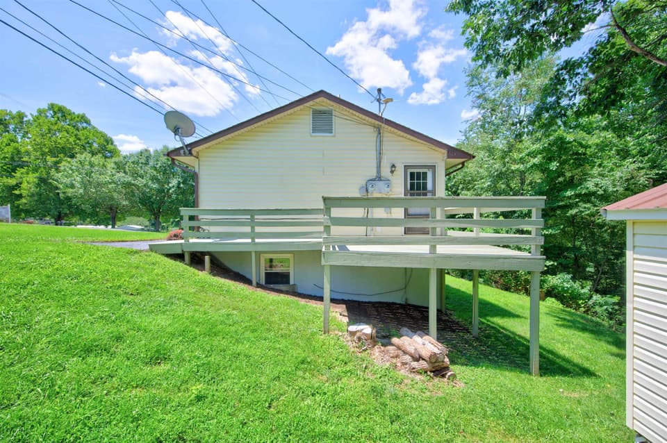 1548 Gallimore Street, photo 37 of 40