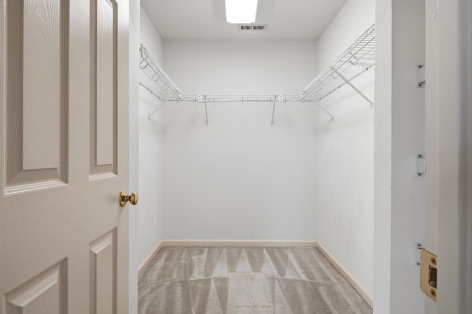 55 Sapphire Avenue, photo 29 of 40