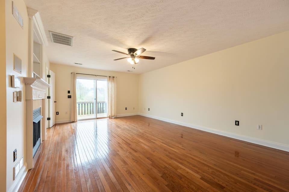 160 Willow Oak Drive NW, photo 19 of 40