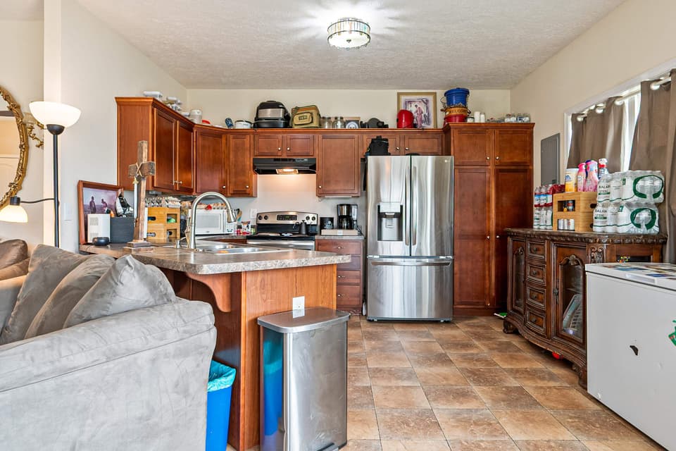 285 Easy Street, photo 22 of 40