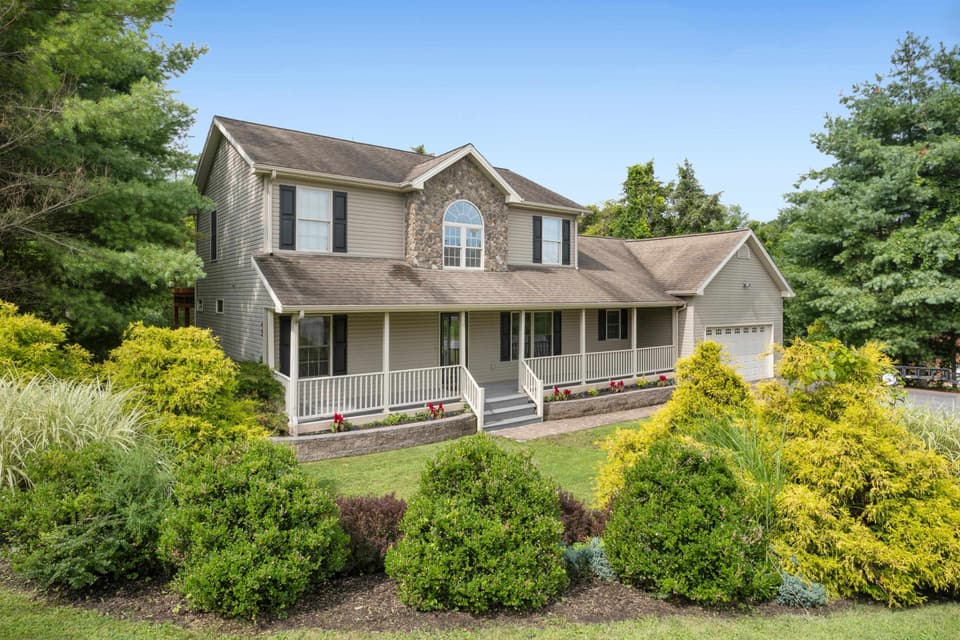 260 Alder Lane, photo 3 of 40
