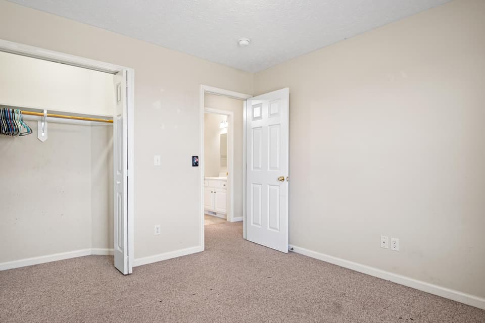 400 Wimmer Street, photo 23 of 33
