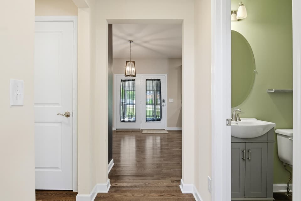 625 Dewdrop Lane, photo 13 of 40