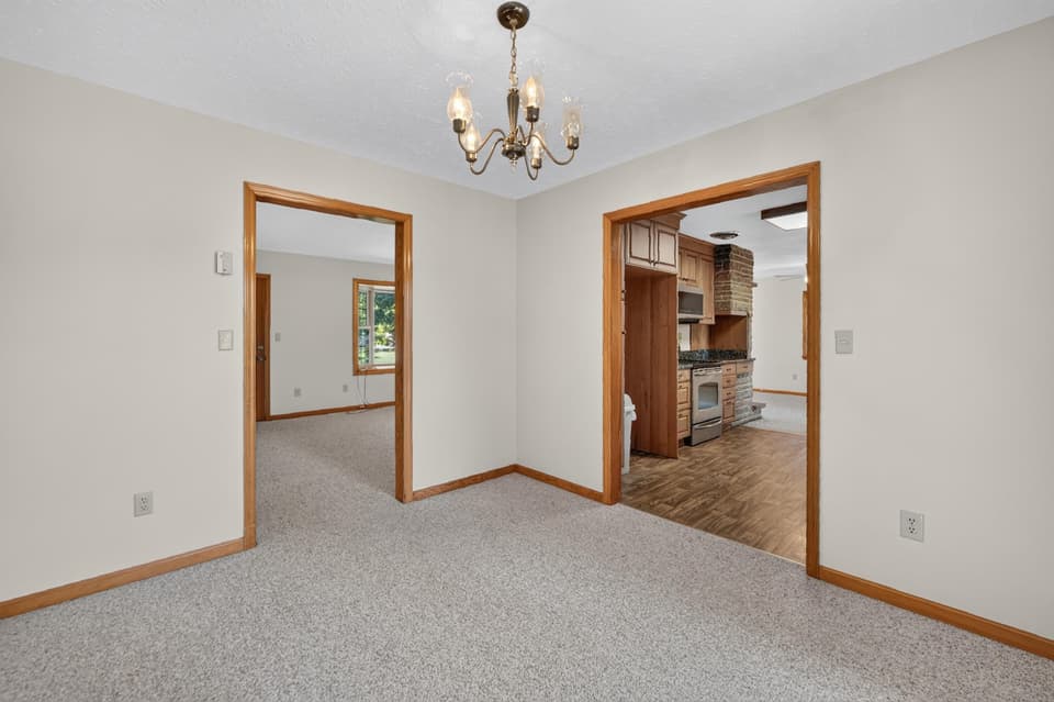 350 Teel Street, photo 31 of 40