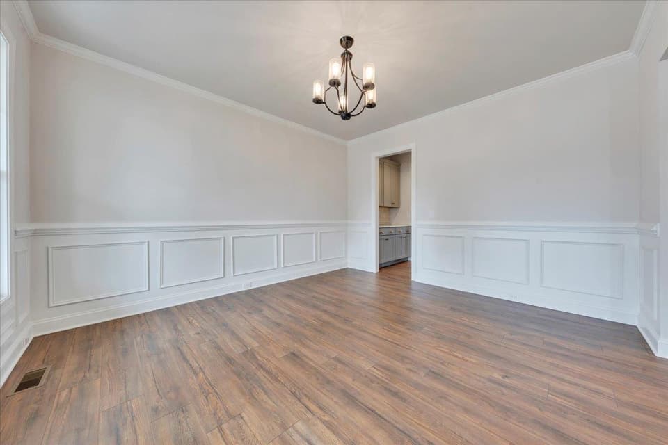 1135 Round Meadow Drive, photo 9 of 40
