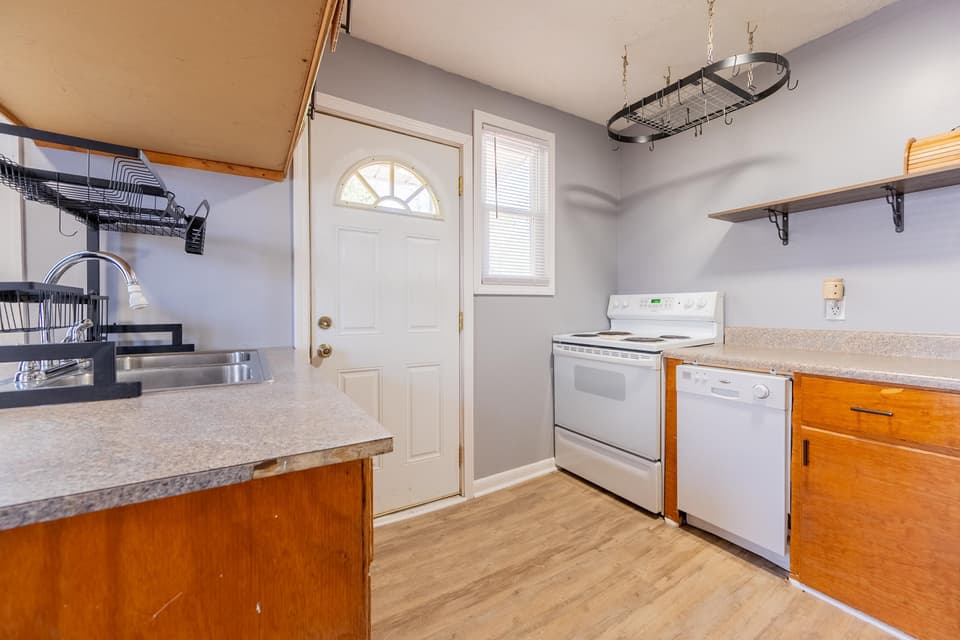 1 Victory Heights Drive, photo 10 of 27