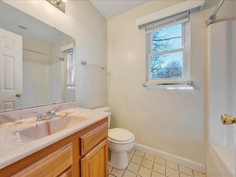275 Depot St NE, photo 22 of 32