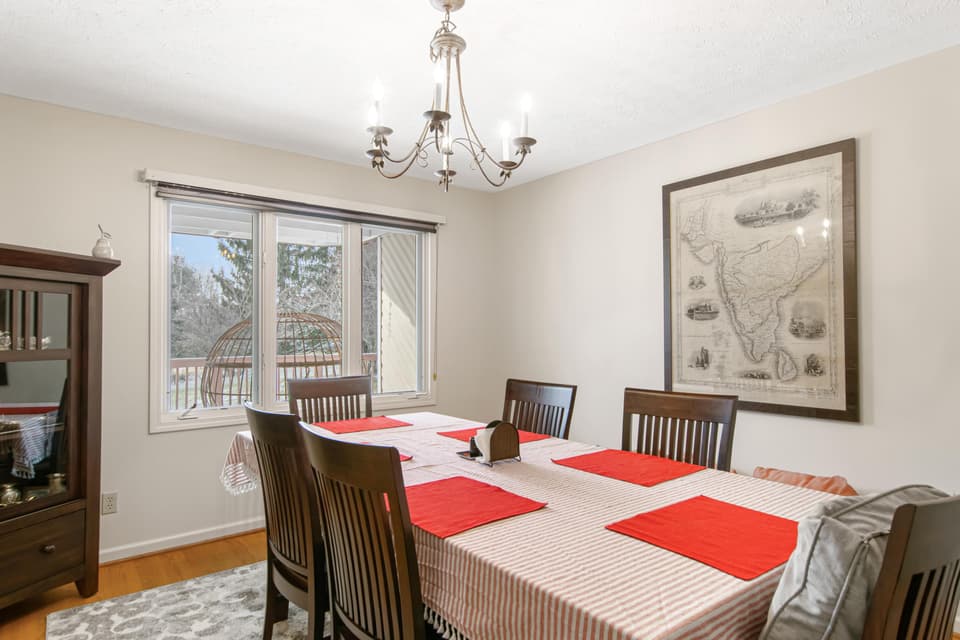 285 Emerald Boulevard, photo 16 of 40