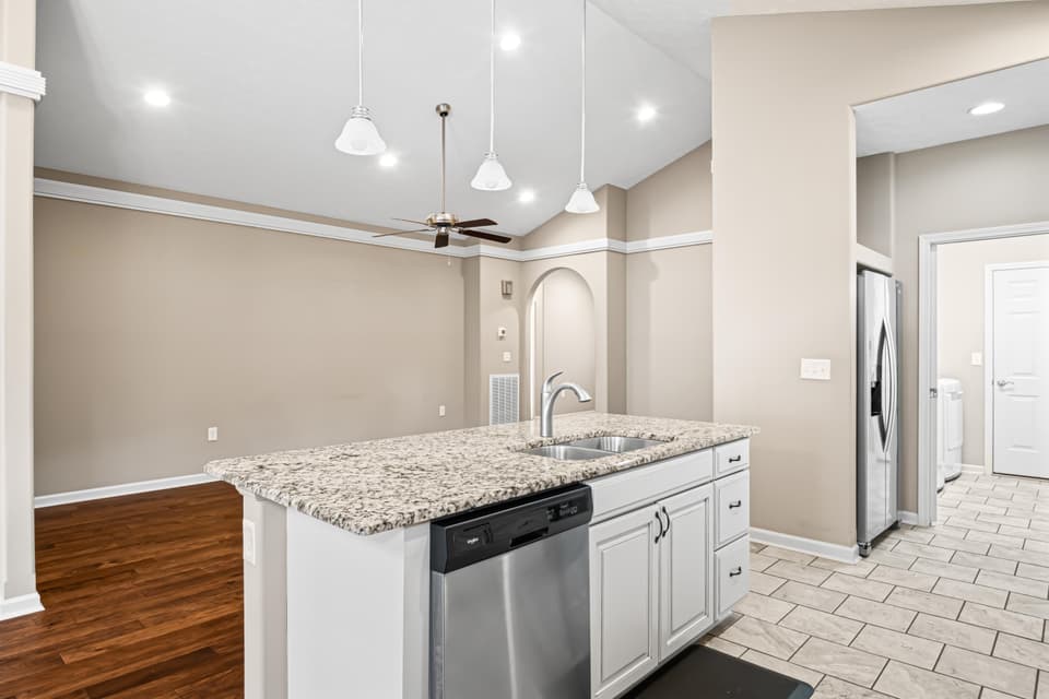 130 Gavins Court, photo 18 of 39