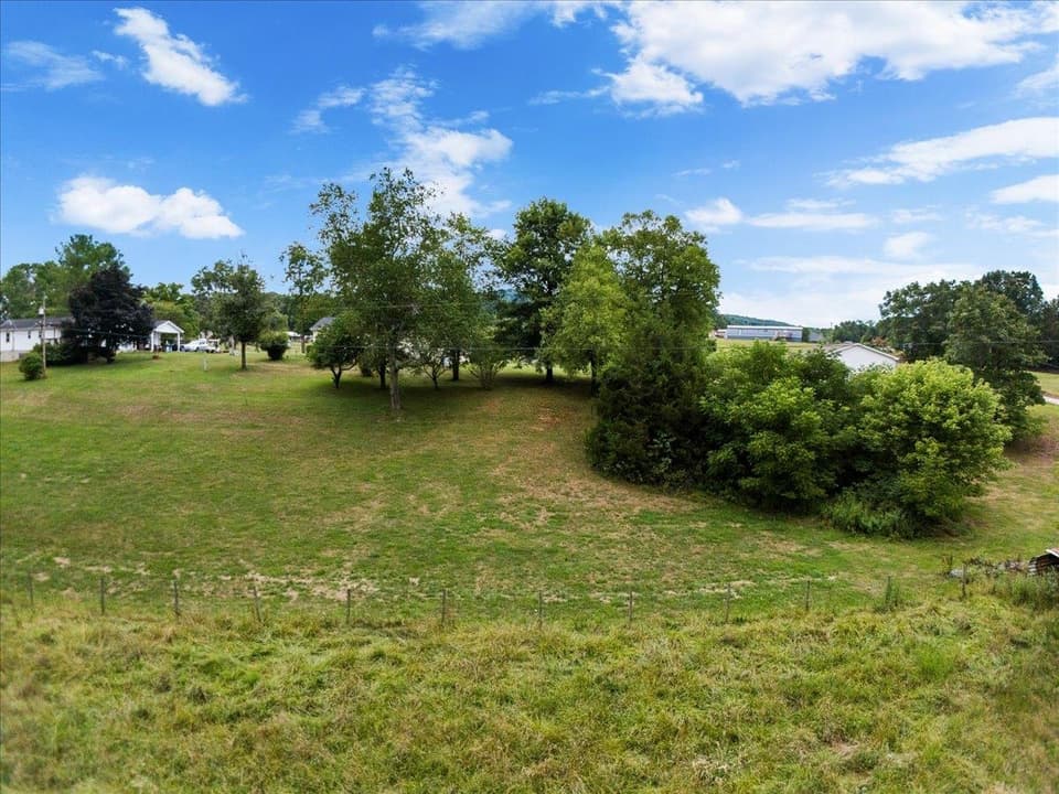 3540 Fairview Church Road, photo 13 of 40