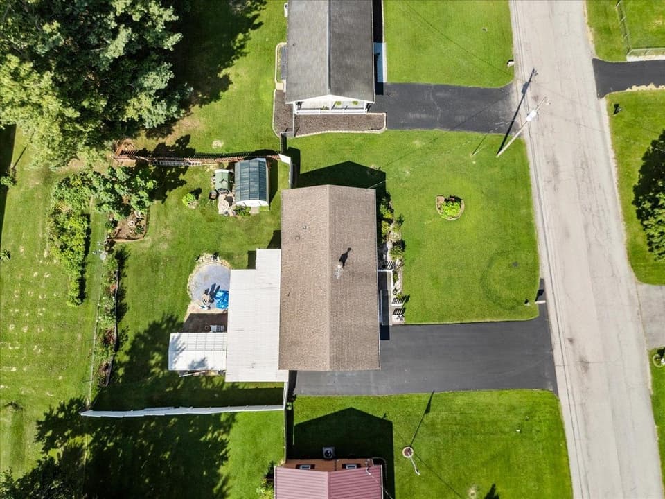 1015 Reading Road, photo 38 of 40