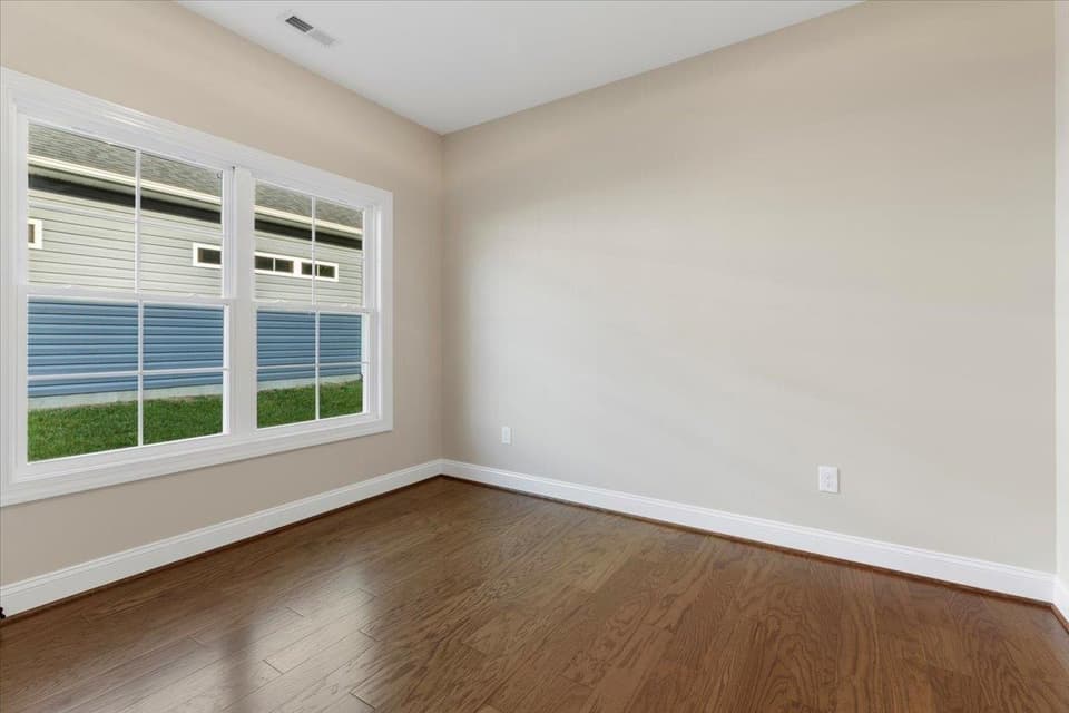 120 Vinnie Avenue NW, photo 21 of 33
