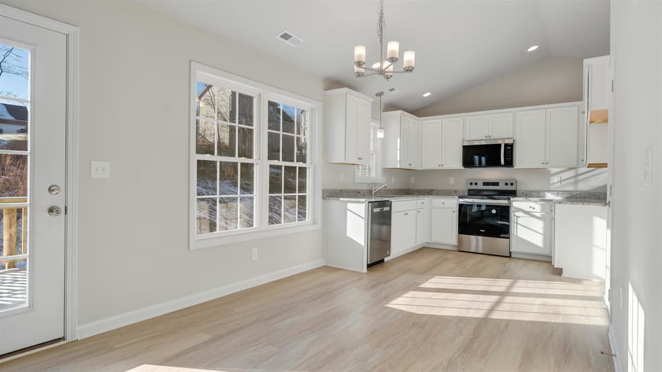1535 Kensington Way, photo 8 of 14