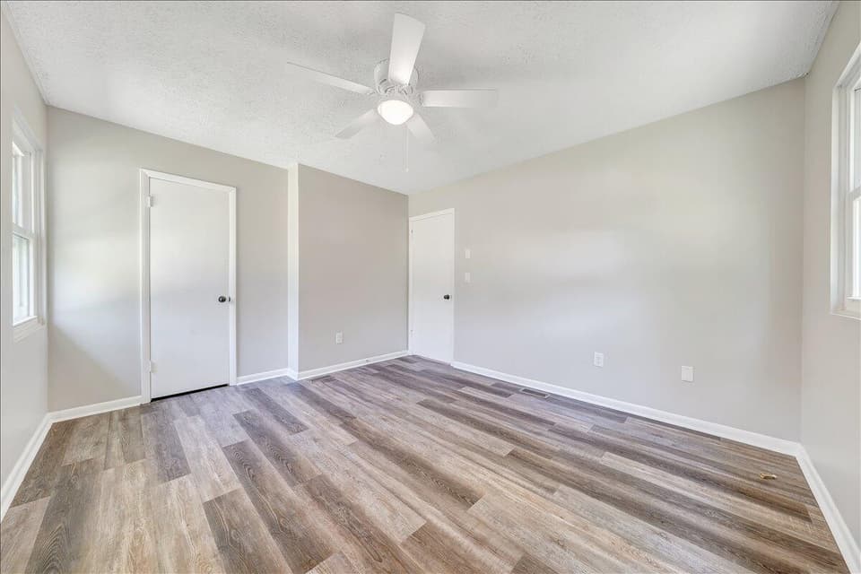 777 Switchback Rd, photo 10 of 27
