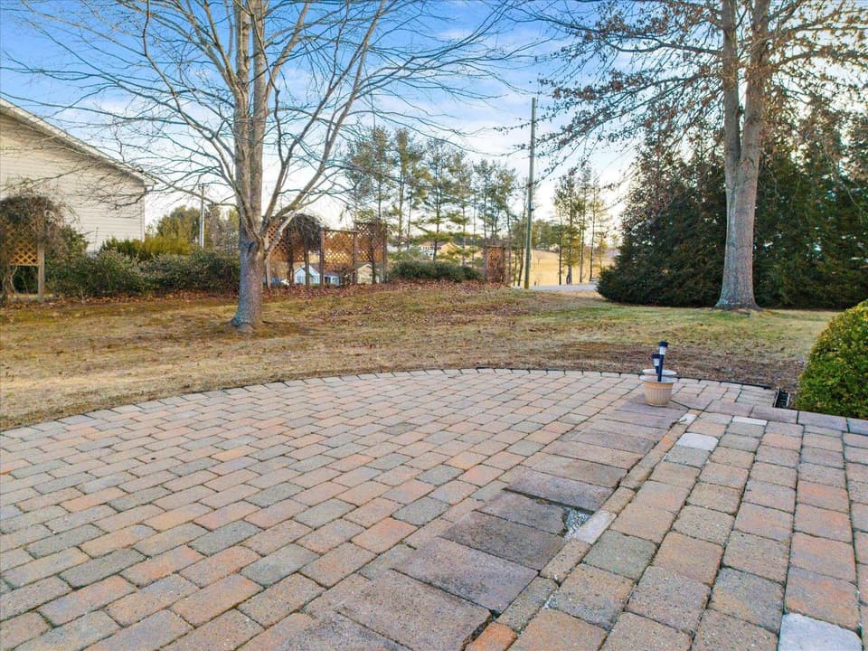 10 Belmont Drive, photo 37 of 40