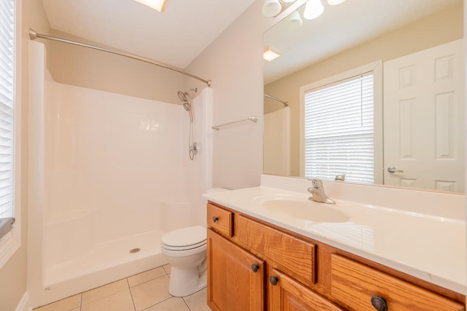 590 Tall Oak Boulevard, photo 33 of 40