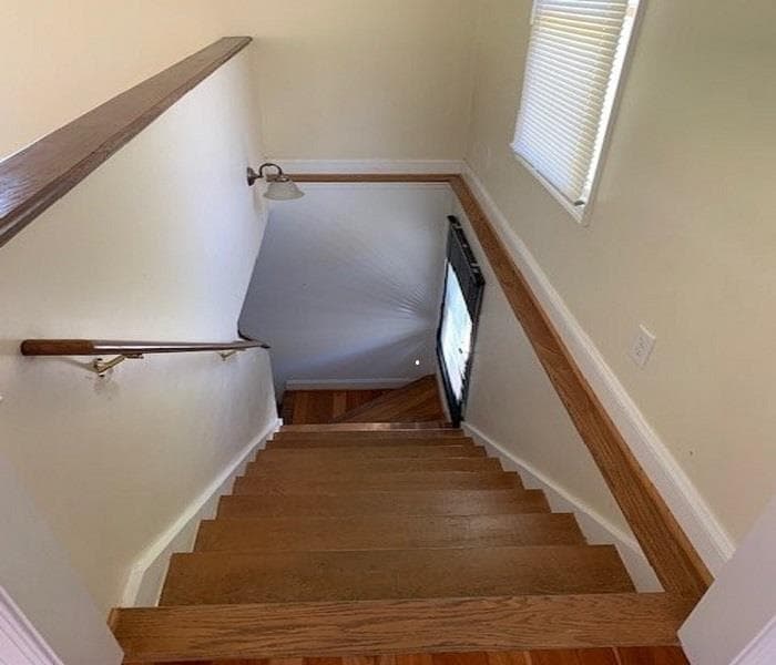 655 School Lane, photo 7 of 24