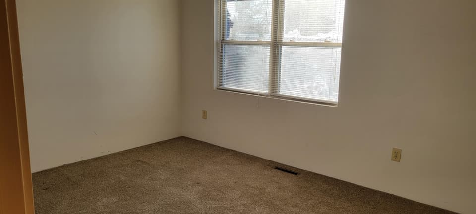 2590 Townhouse Street, photo 36 of 39