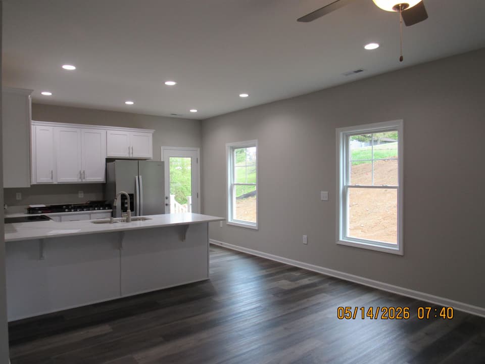 1145 Plum Street, photo 9 of 19