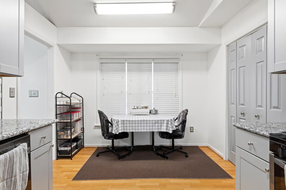 30 Johns Court, photo 16 of 40