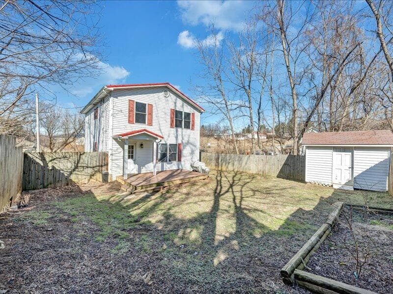 275 Depot St NE, photo 28 of 32