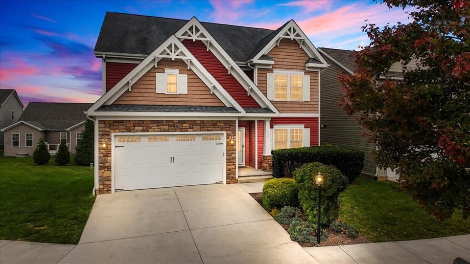 300 Roudabush Drive NW, Christiansburg, VA