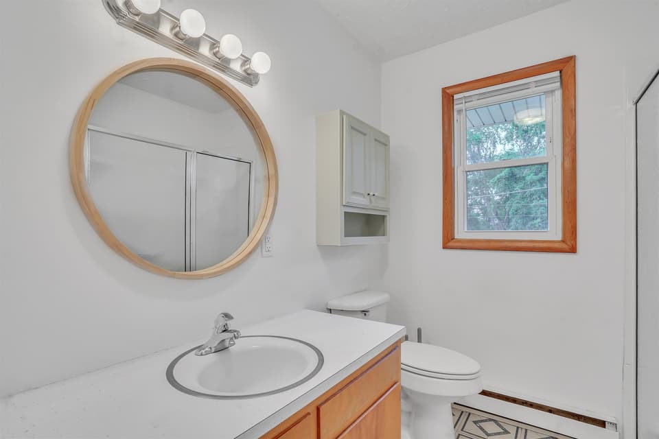 650 Betty Drive, photo 30 of 40