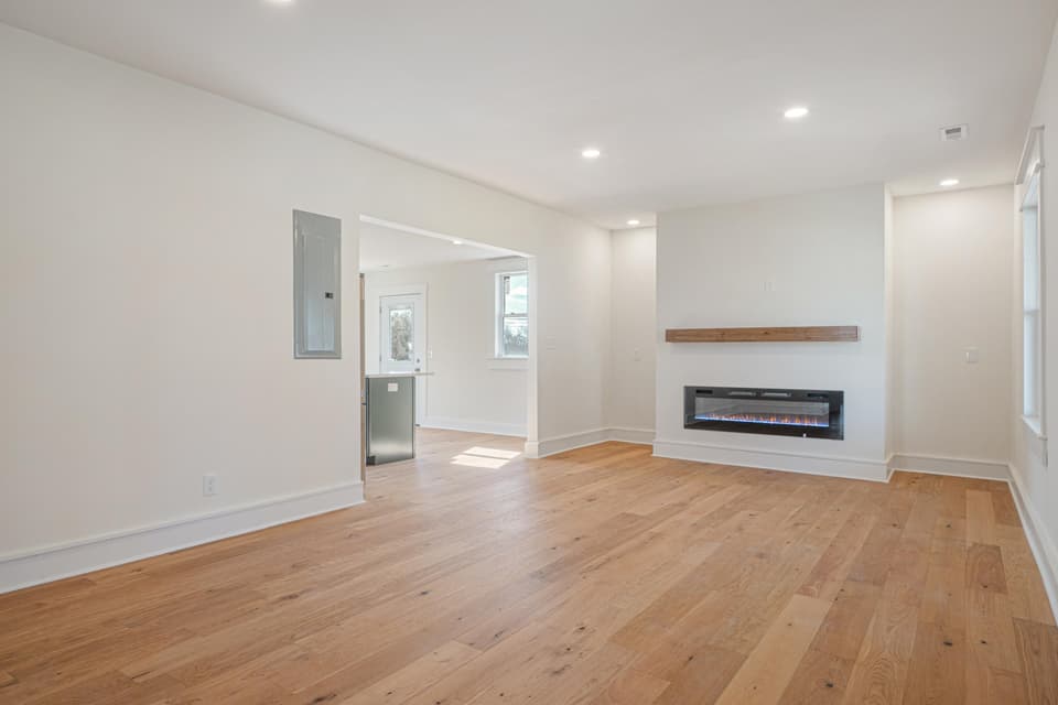 303 Park Street, photo 6 of 30