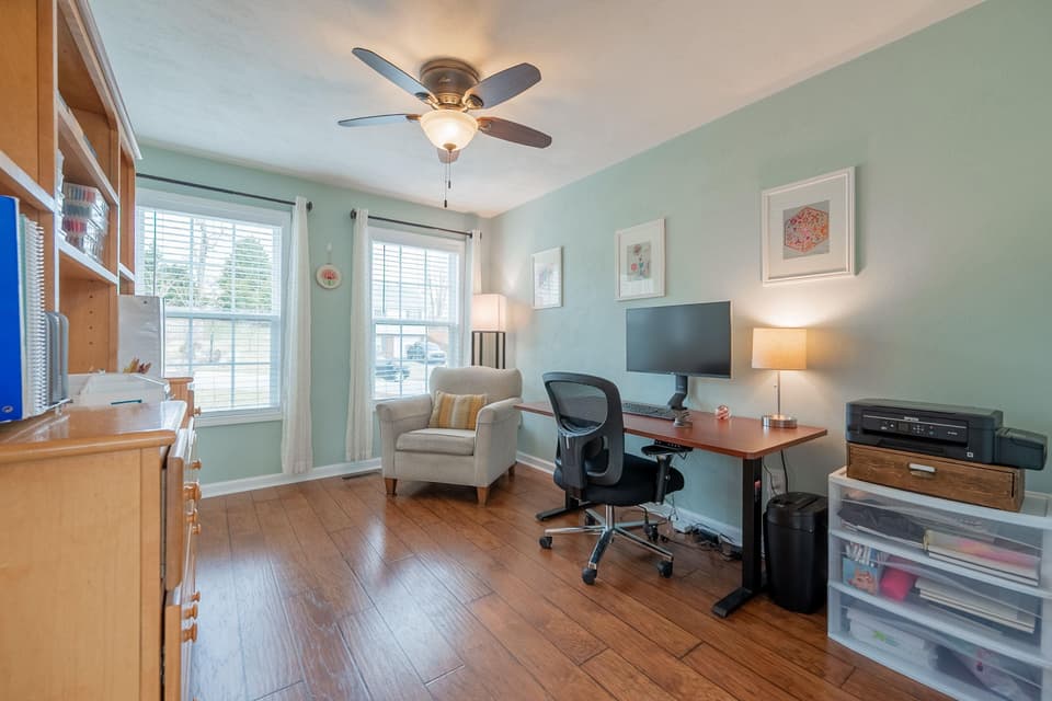 615 Keystone Drive, photo 12 of 40