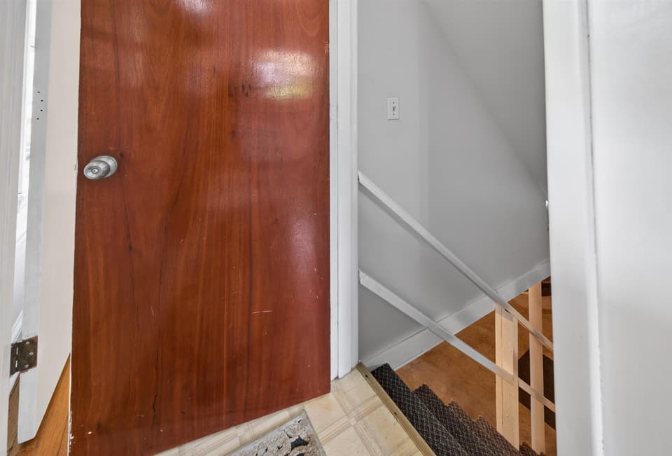 107 Roseland Drive, photo 38 of 40