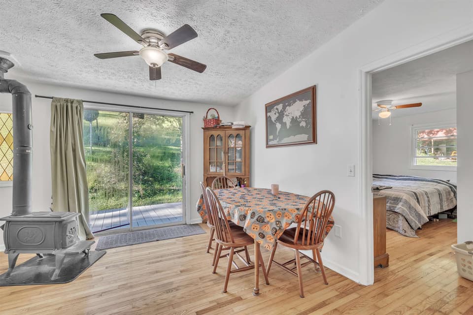 2617 Beech Spring Lane, photo 19 of 40