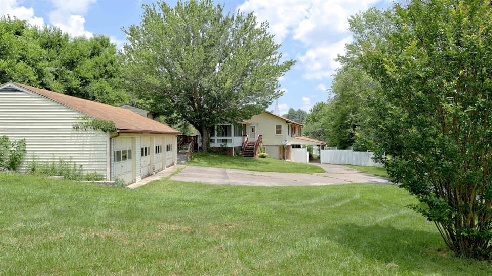 3204 Seven Mile Tree Road, photo 6 of 40