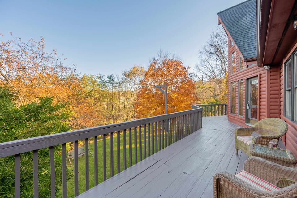 3212 Eaglebrook Road, photo 11 of 40