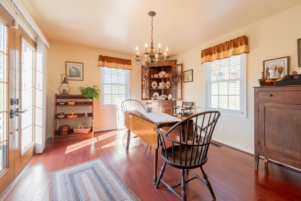 315 Montgomery Street, photo 23 of 40