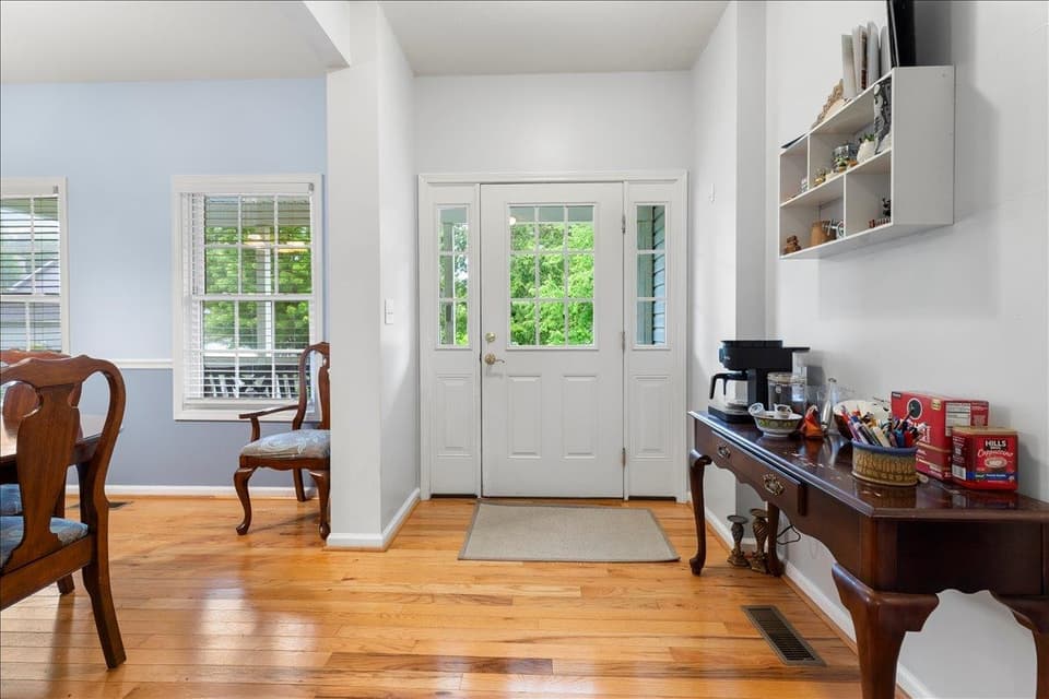 1020 Green Ridge Road, photo 7 of 40