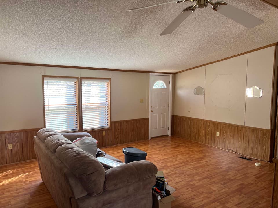 215 Jones Street, photo 13 of 23