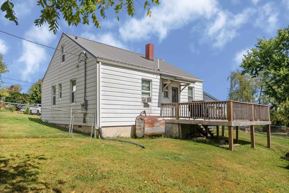 19 Victory Heights Drive NW, photo 8 of 31