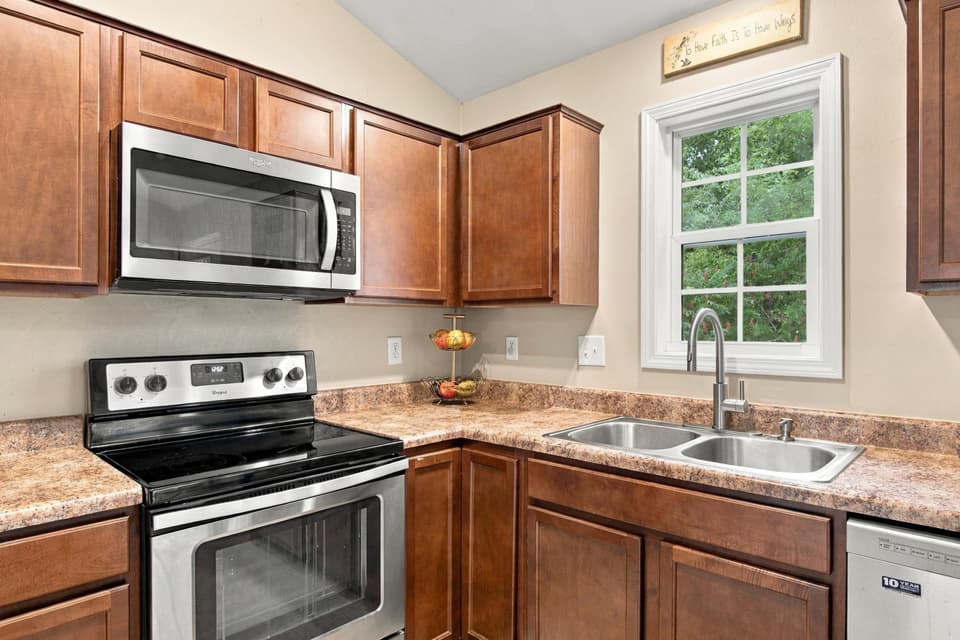250 John Lemley Lane, photo 13 of 31
